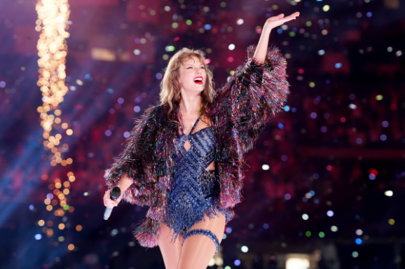 The Final Bow:Taylor Swift's Eras Tour Ends