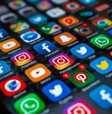 Social Media: Both Perspectives